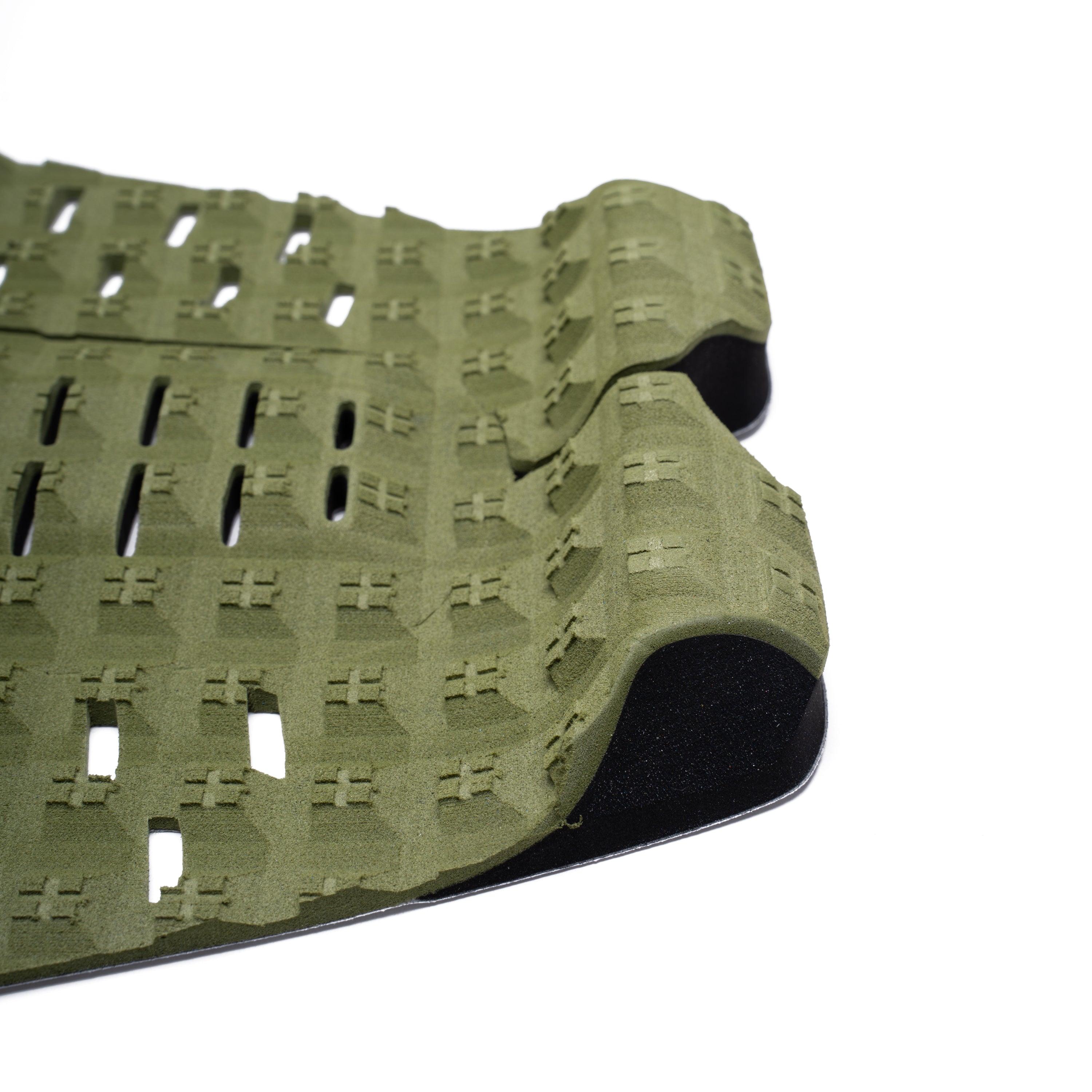 Olive grip closeup 2