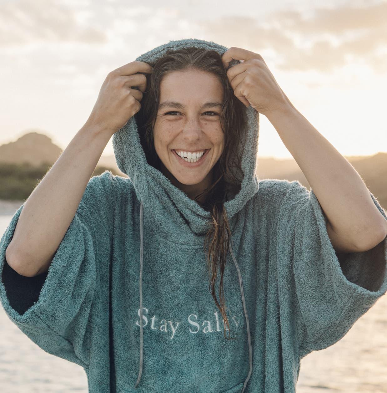 BAMBOO PONCHO - STEEL hood