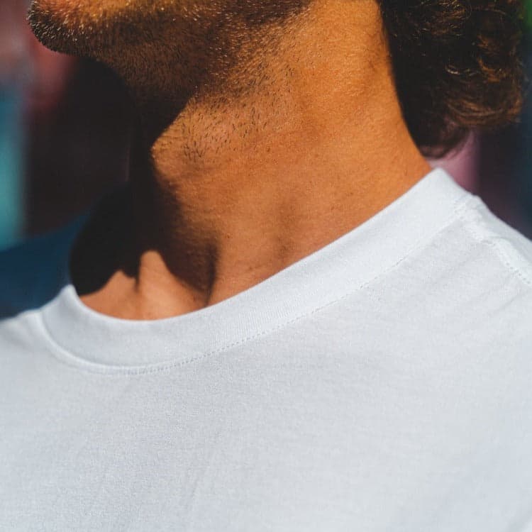 fitted tee white