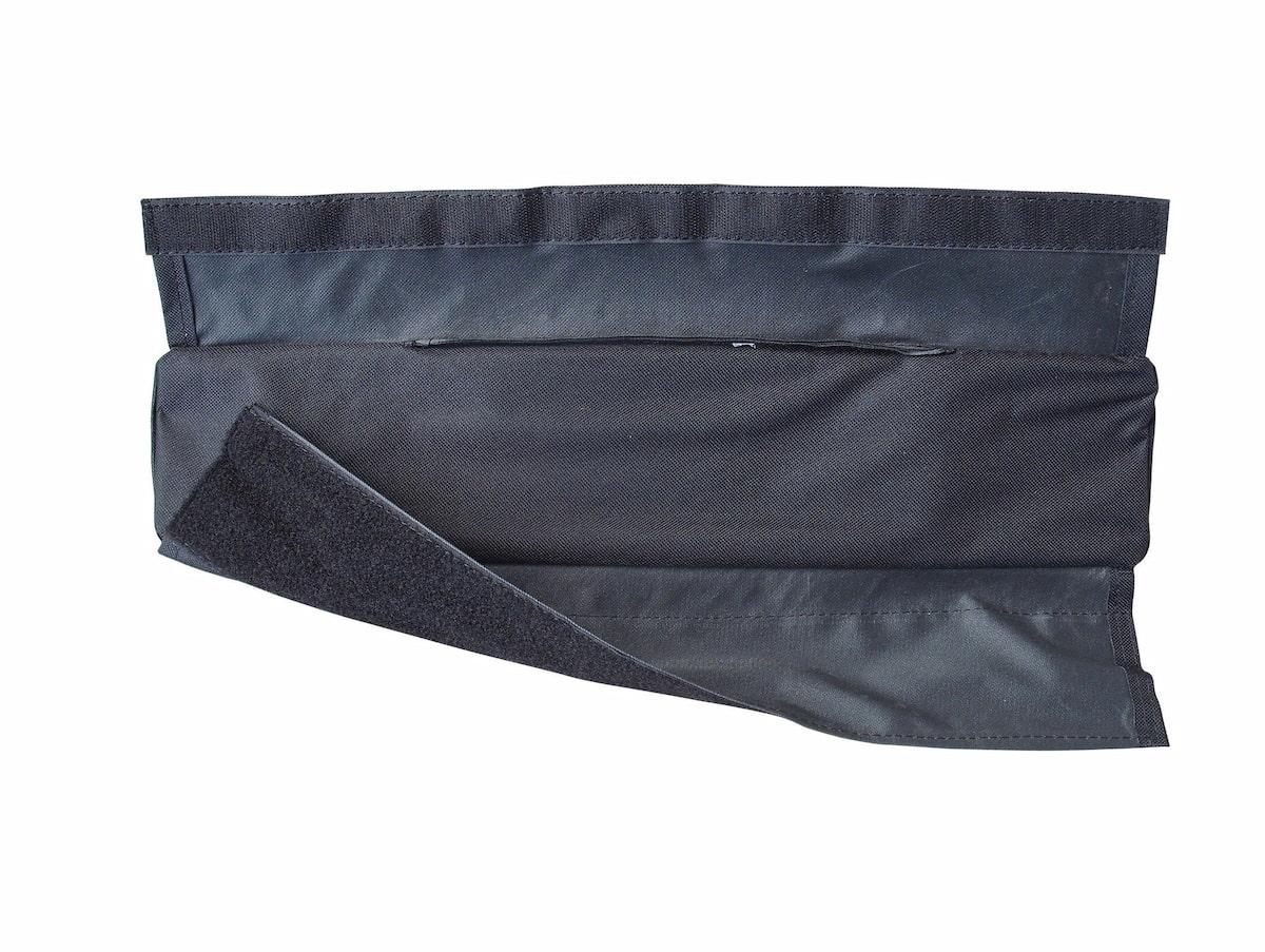 Curve Roof Rack Pads Aero - Black - Single 18.5" open