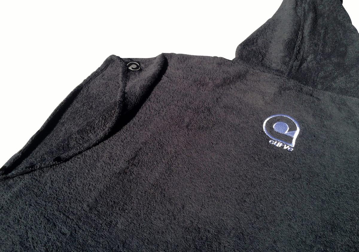 Curve Surf Poncho Towel - Cotton sleeves