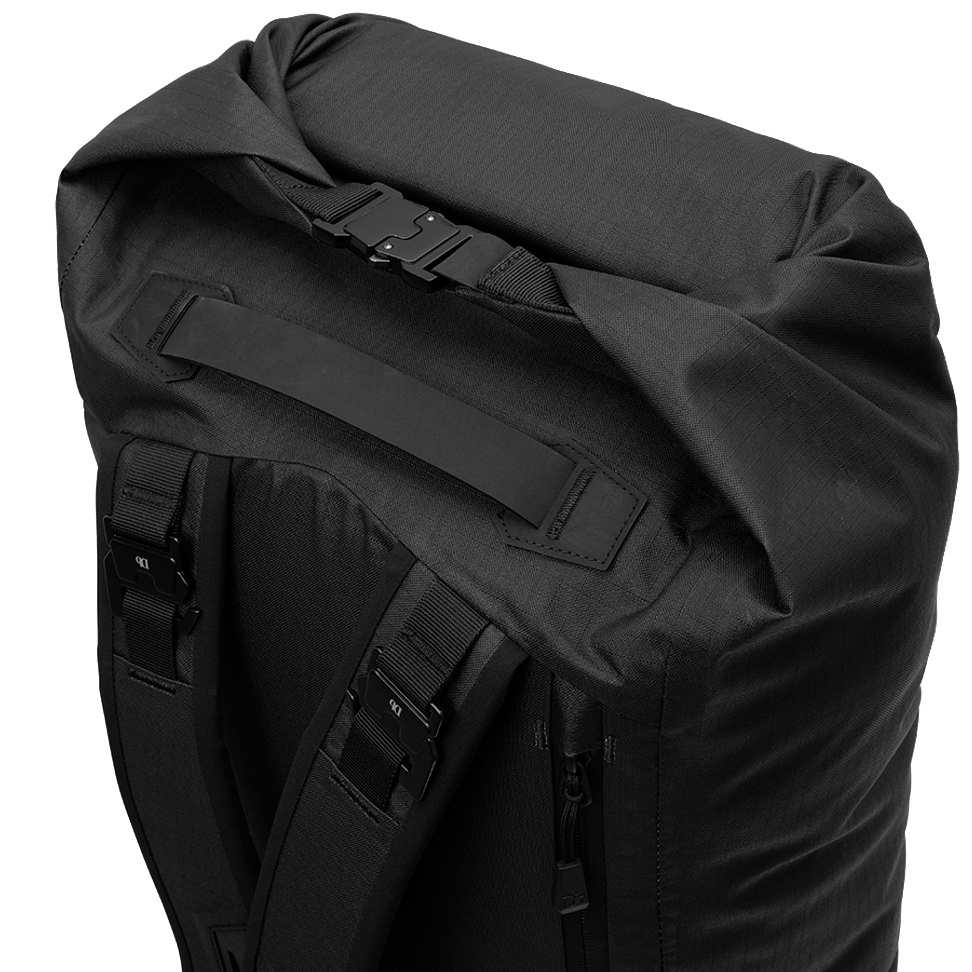 The Element Rolltop 32L 8