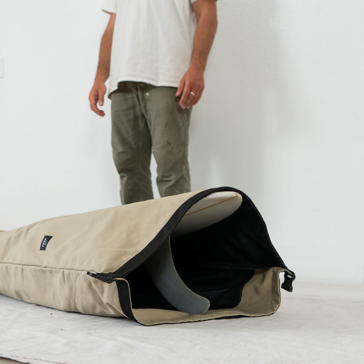 Faro Harbor Tan Roll Bottom Board Bag