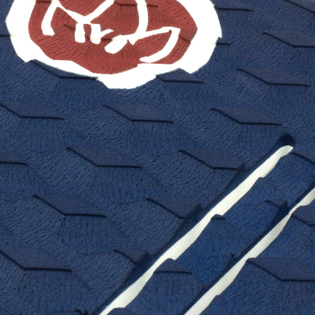 Stay Covered Flat Wedge 3 Piece Traction Pad