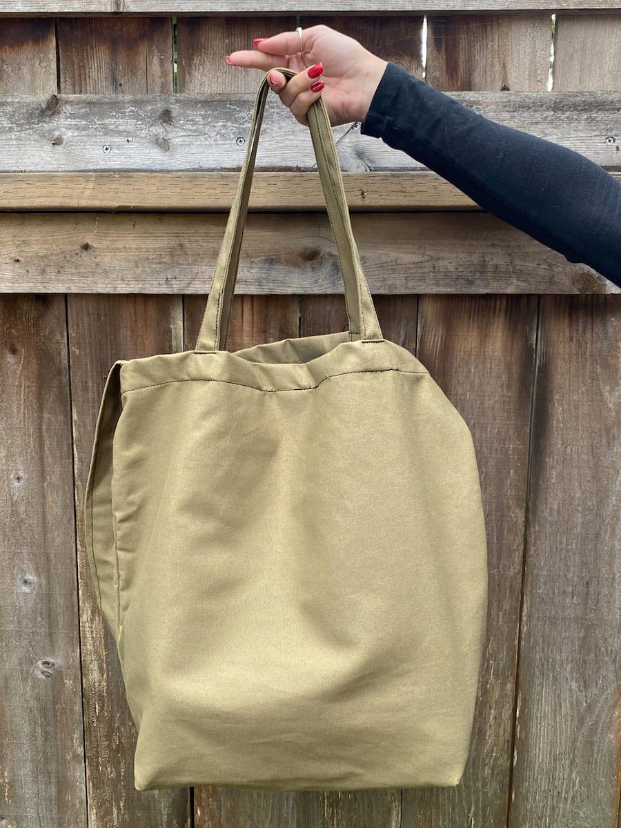 Green Fuz Beach City Bag - Army back
