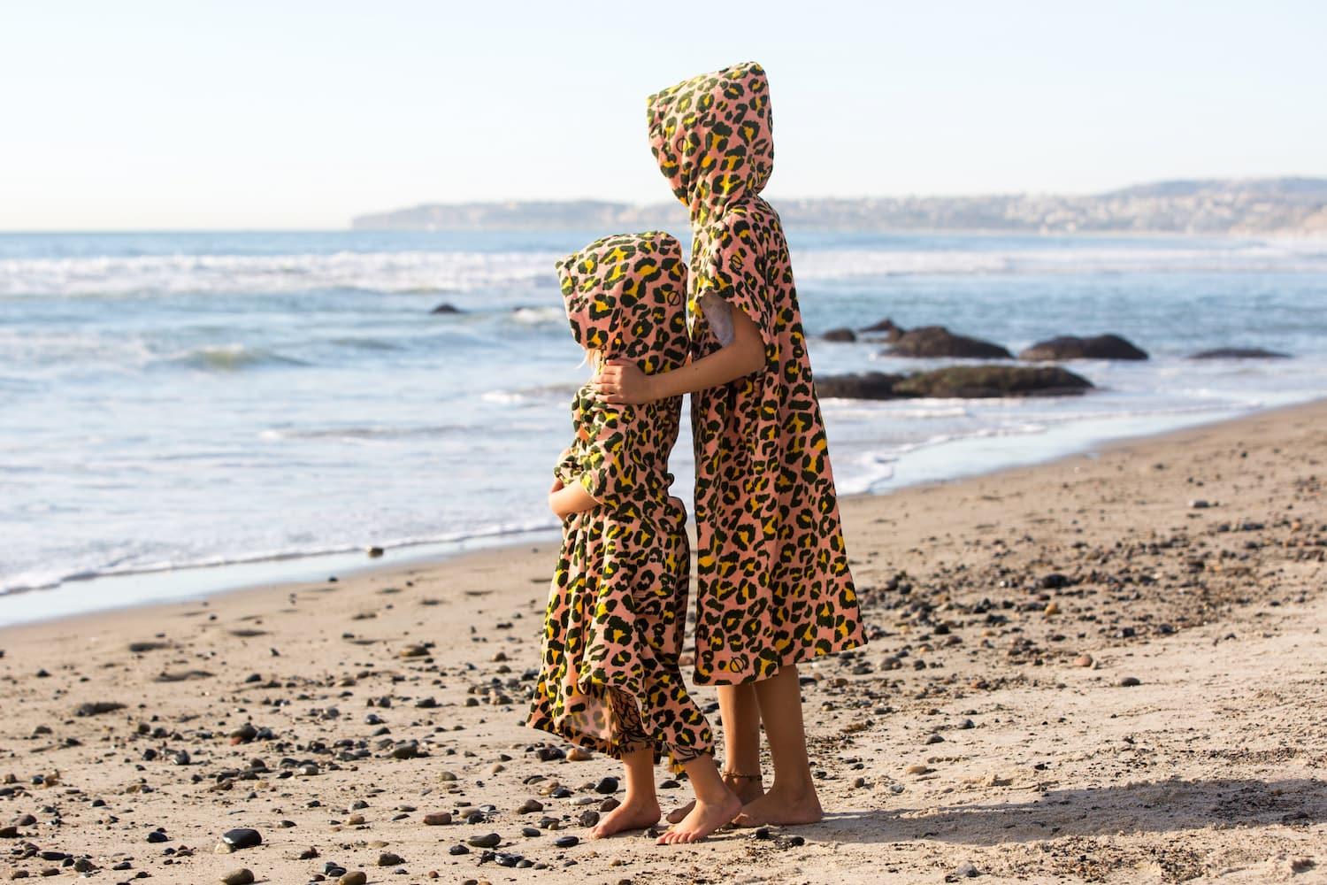 LEUS Hot Spots Eco Poncho