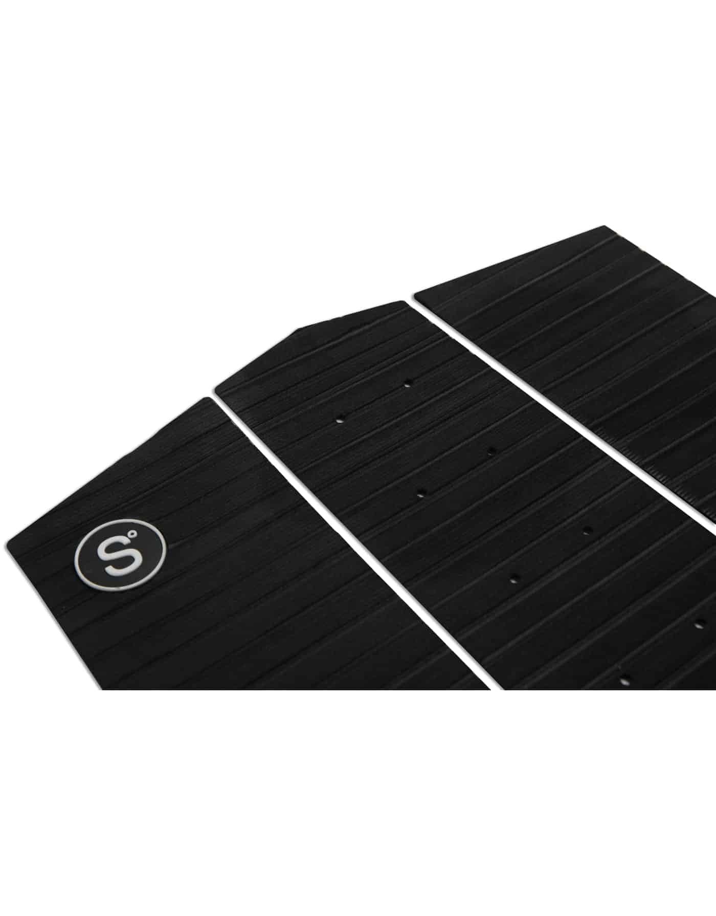 NOº8 Front Traction - Black 2
