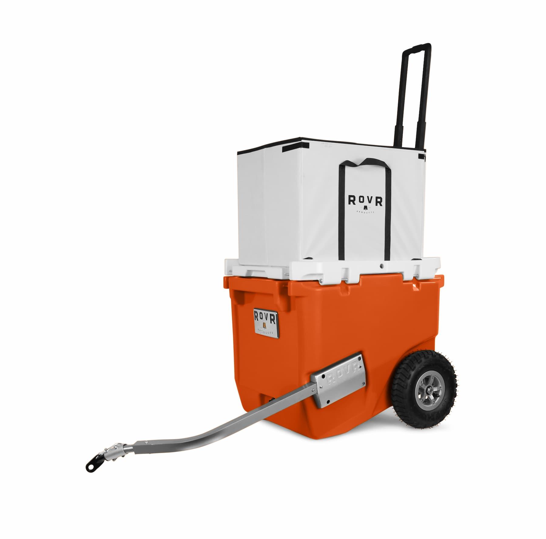 RollR 45 Cooler - Desert with bag and bike arm