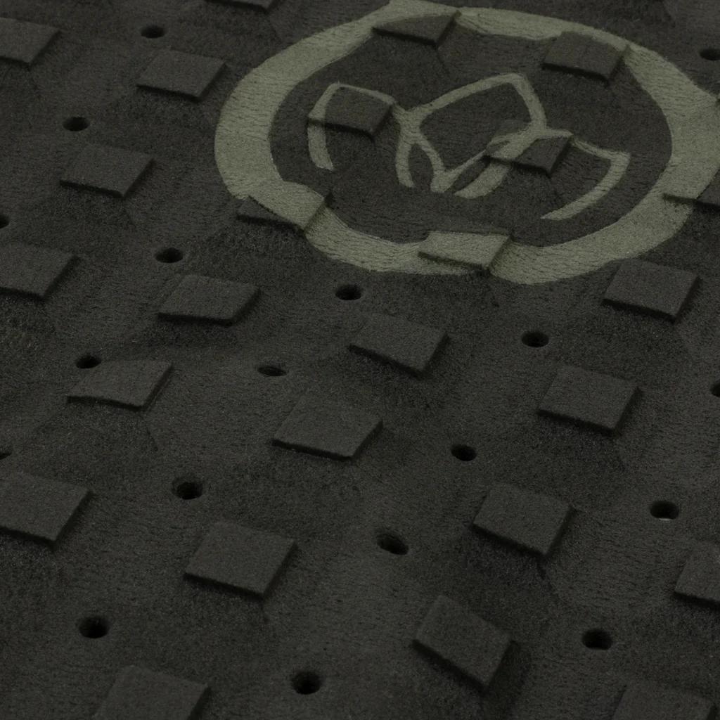 Stay Covered Short Board 3 piece Traction Pad