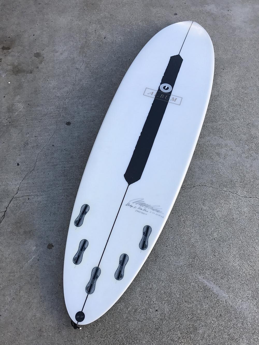Album Sledge surfboard bottom