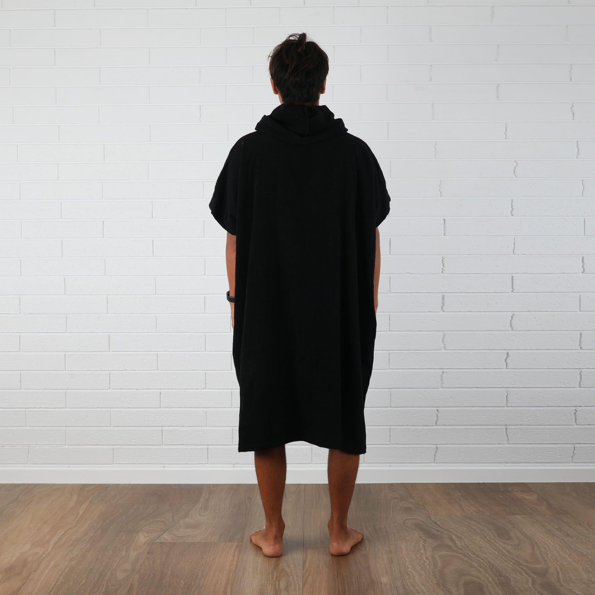 T&C OG CF Hooded Towel Black - back