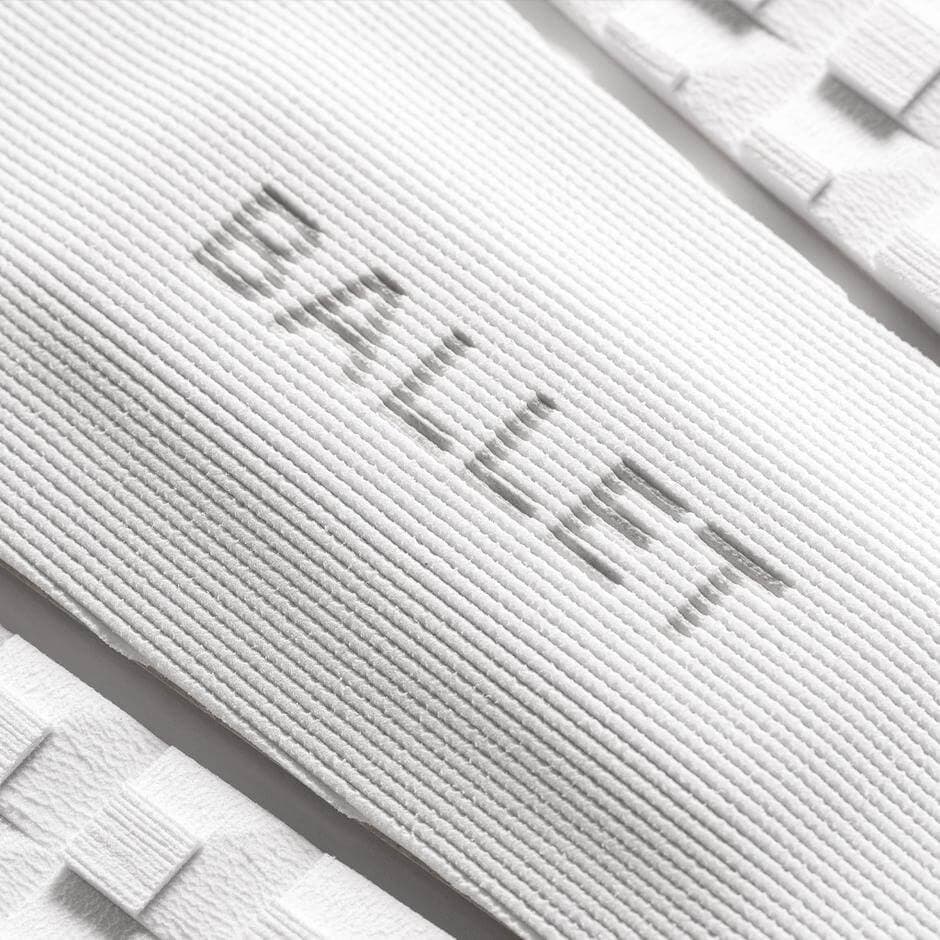 White Swan Grip Pad 3
