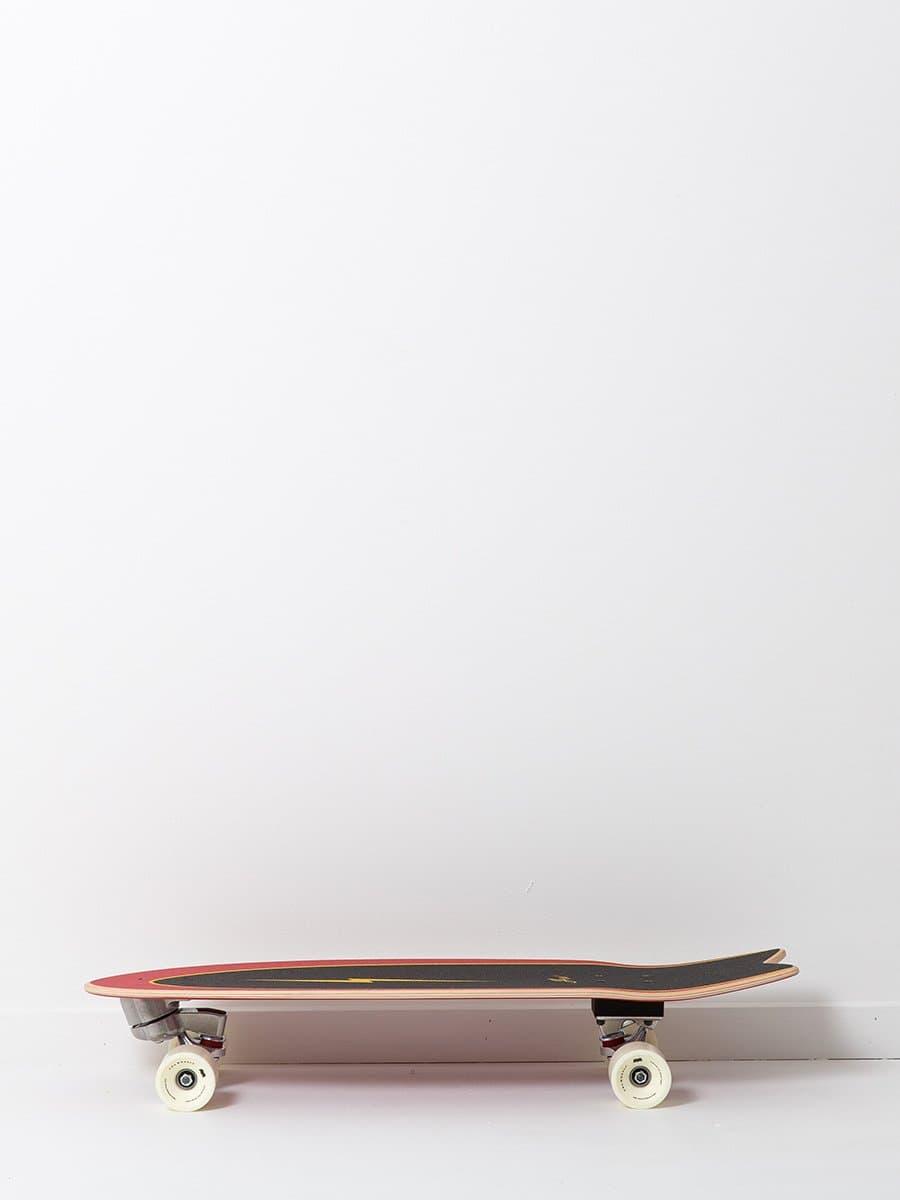 Yow Pipe 32 surfskate side profile