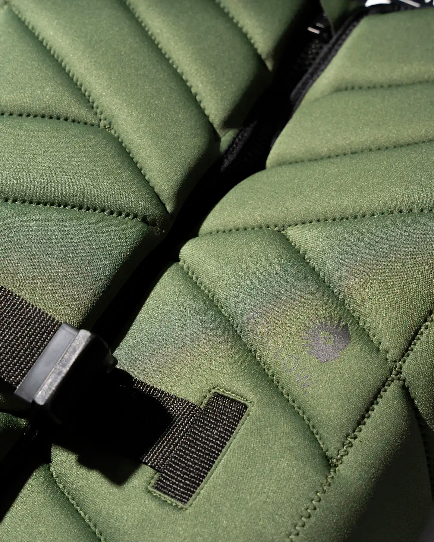 Follow Atlantis Life Jacket - Olive