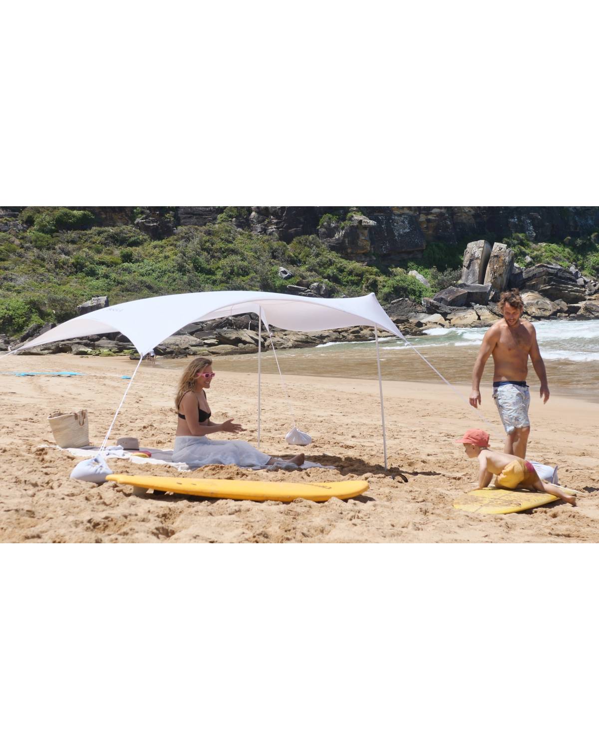 Family Size Wave Break Beach Tent - Light Grey 