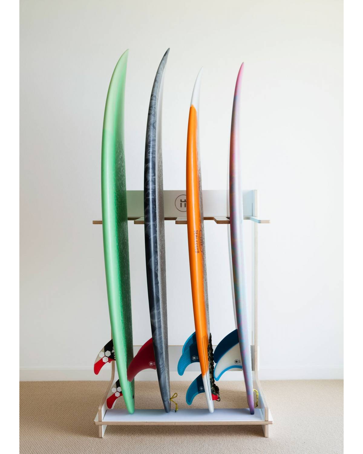Q8 Freestanding Surfboard Rack - White
