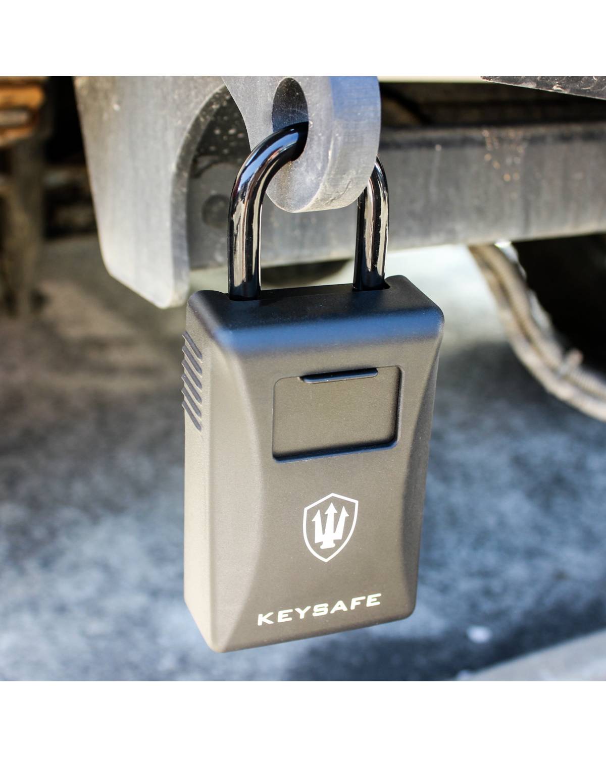 FK Surf Regular Key Safe Lock Box - on car