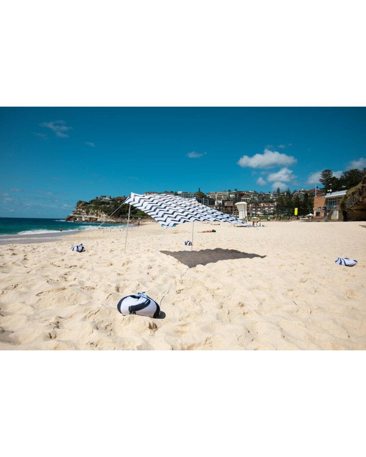 OZoola Swell Beach Tent