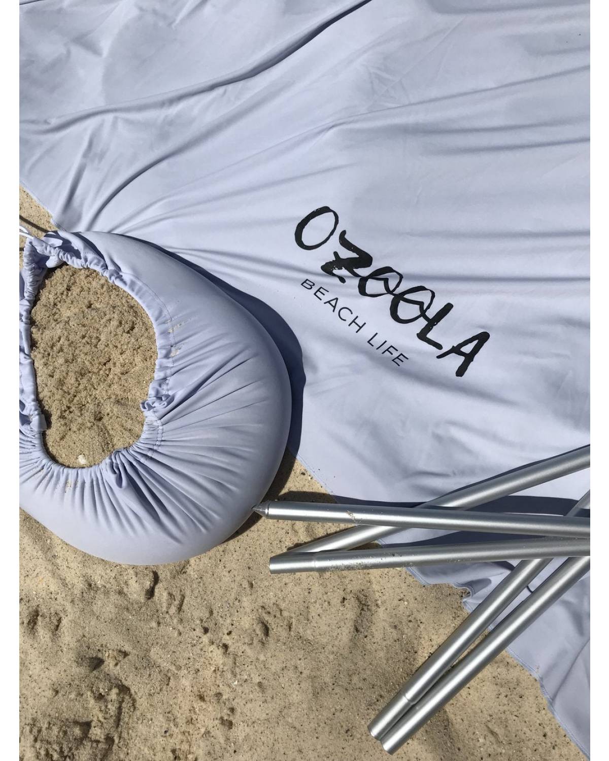 OZoola Wave Break Beach Tent