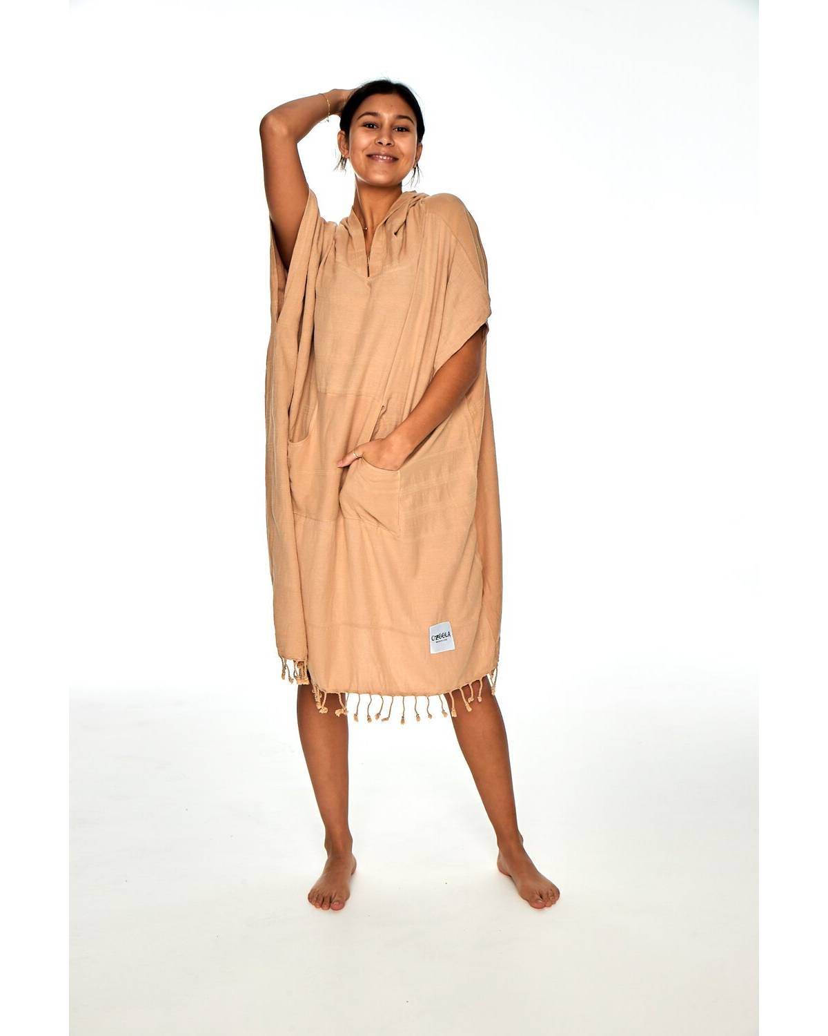 OZoola Surf Poncho - Sand on model