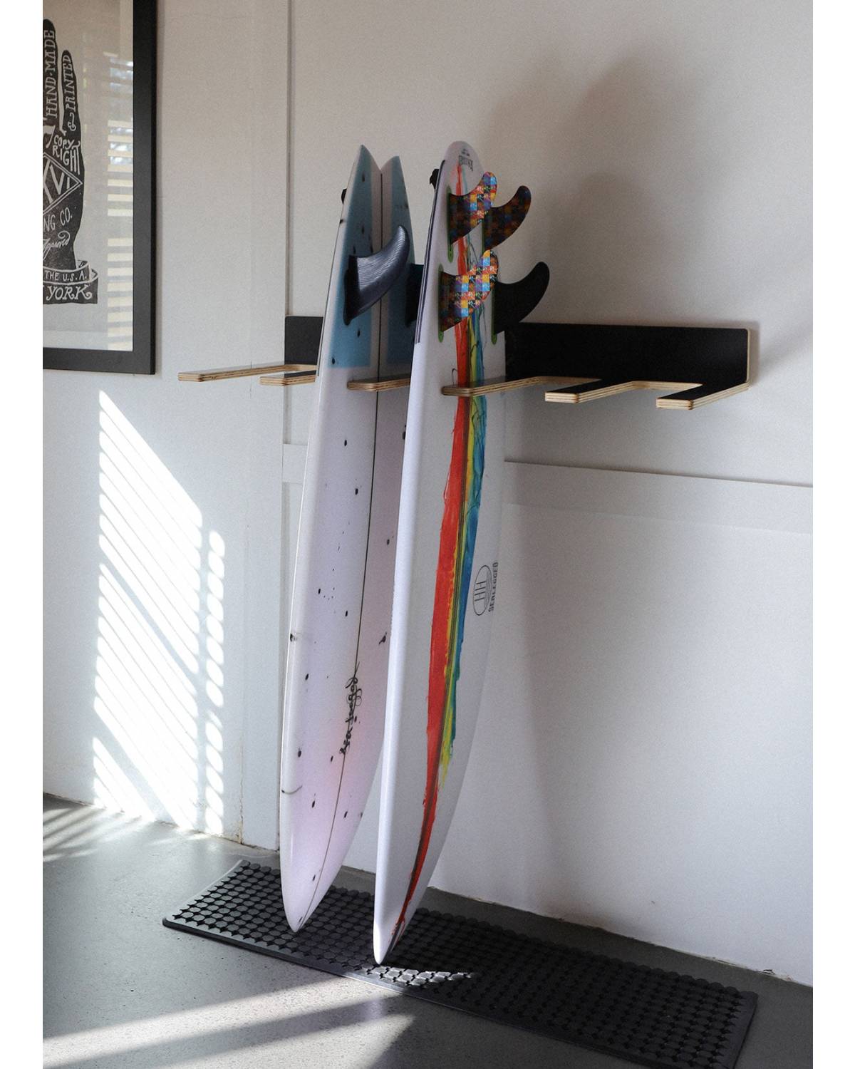Formatt Q10 Wall Mounted Surfboard Rack  Black