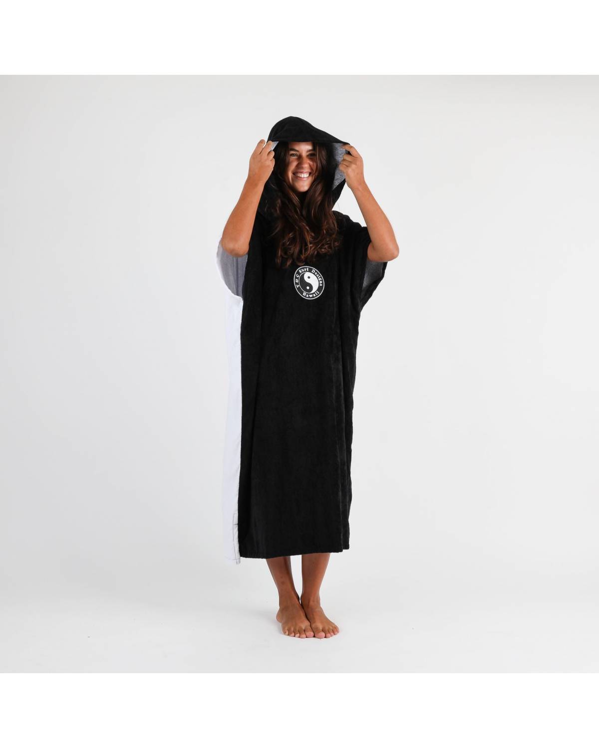 Yin Yang Hooded Towel - Black