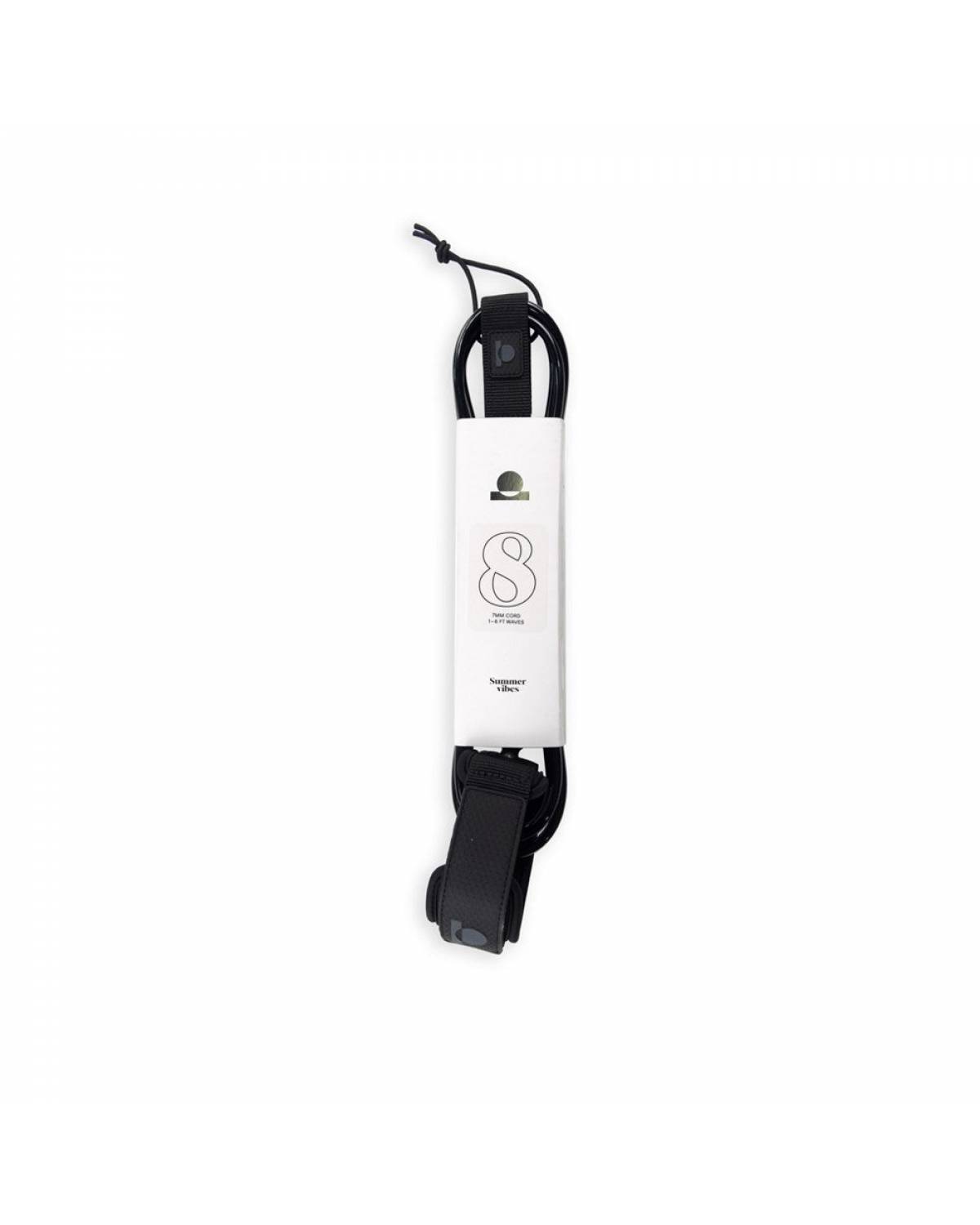 Leash with packaging