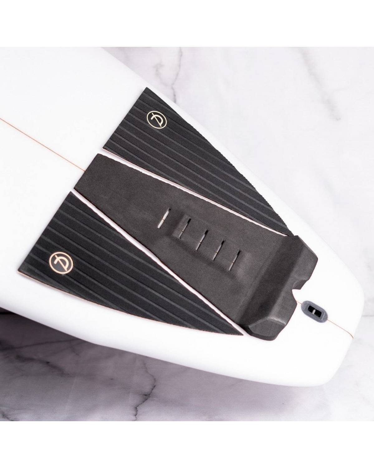 Bravosurf | DEFLOW TRACTION 3 PIECE PAD | Black