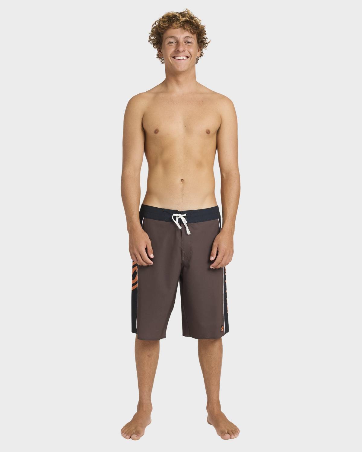 DARK BROWN front view