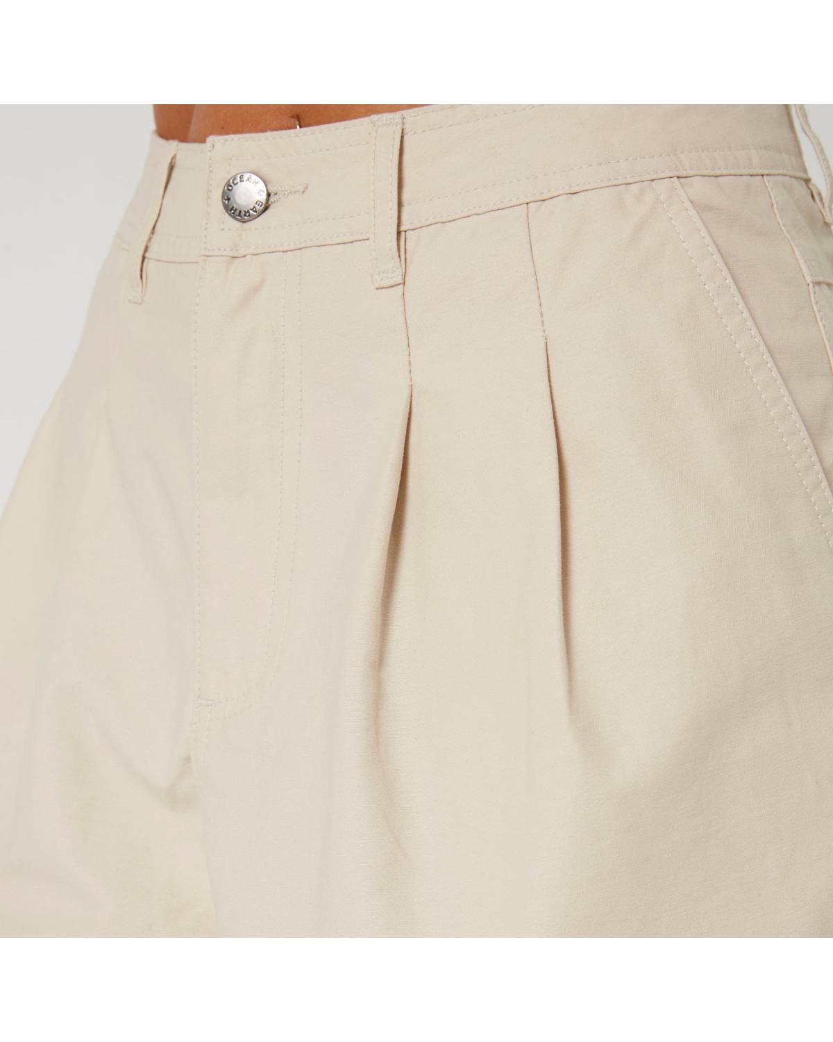 Bone color utility short