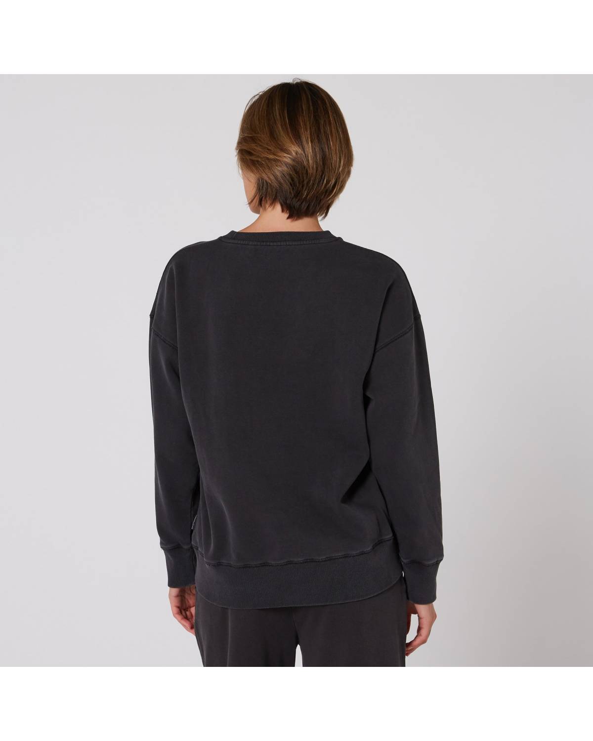Priority Slouch Crew