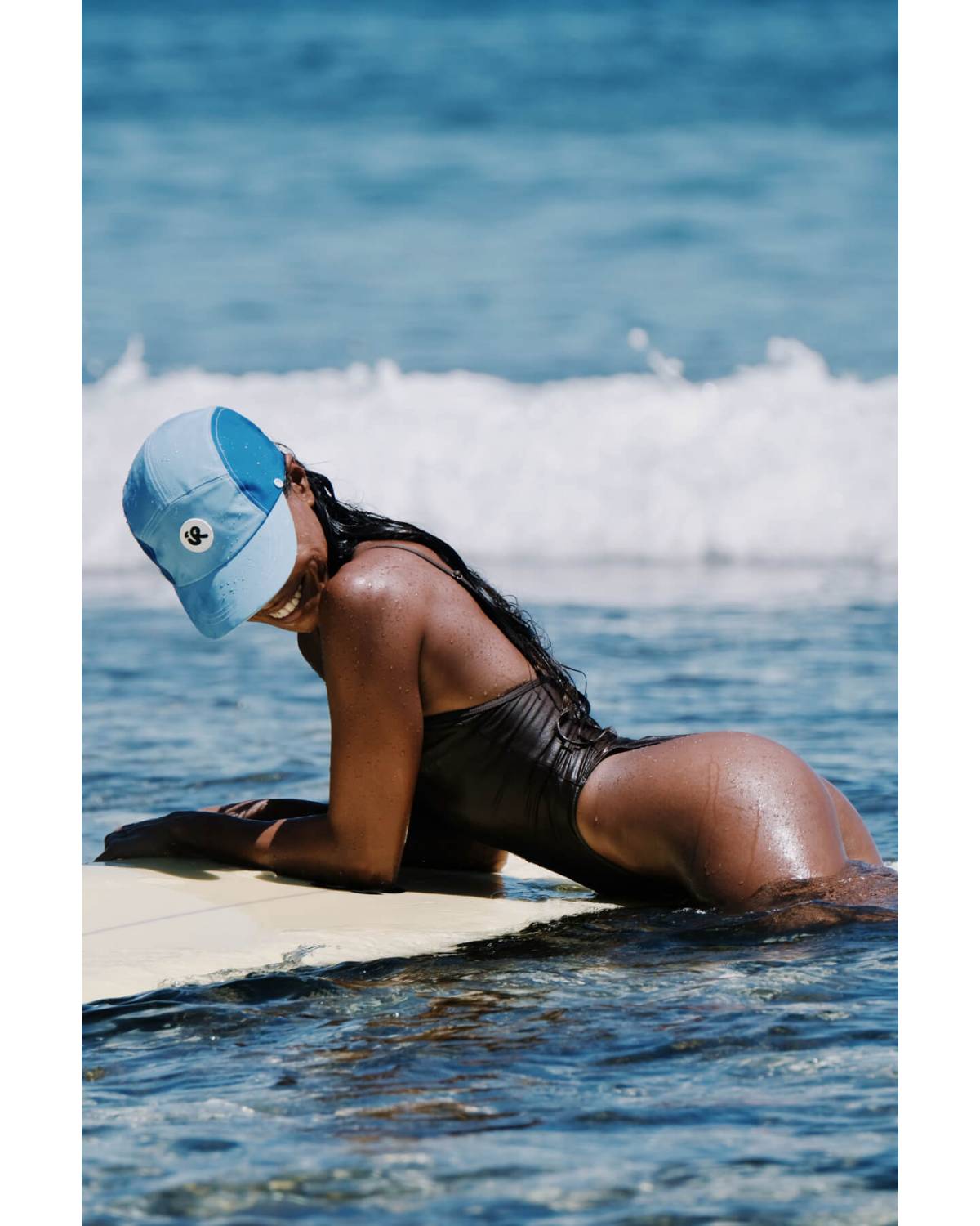 Lifestyle surfing on board