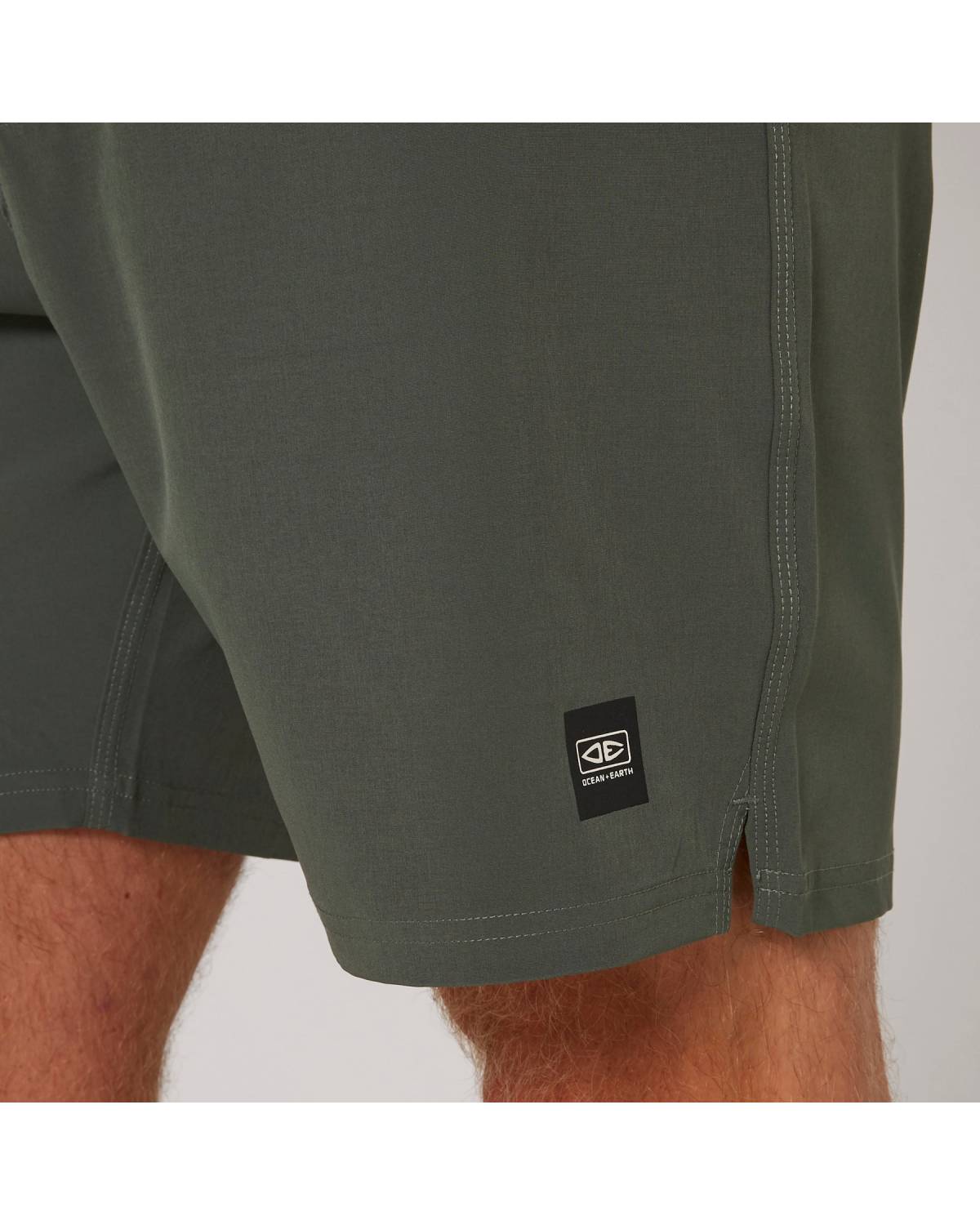 Logo detail Olive shorts