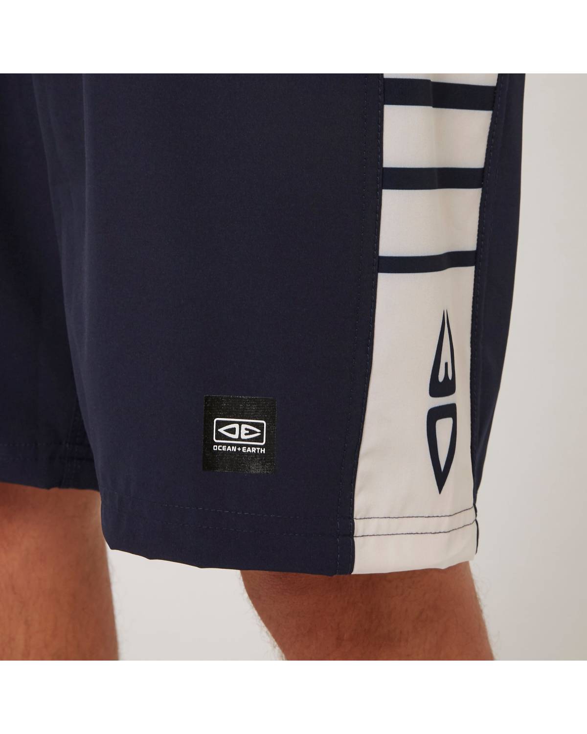 Infinite 19" Boardshort