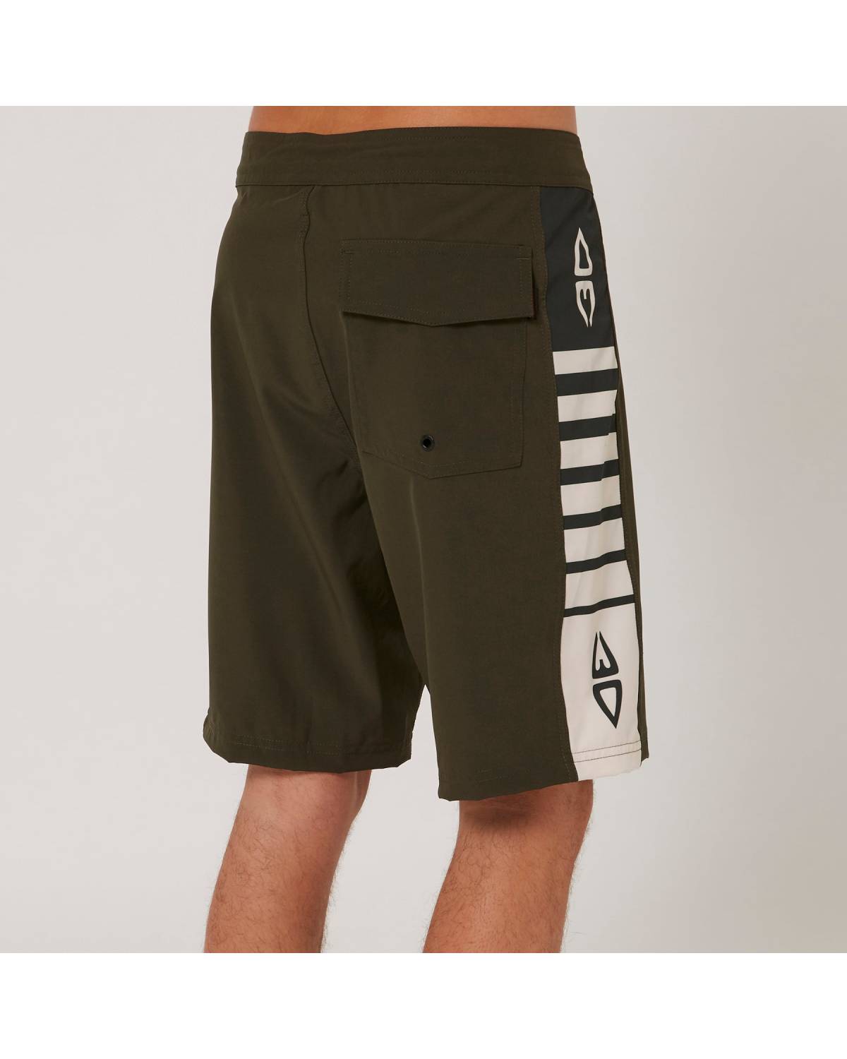 Infinite 19" Boardshort