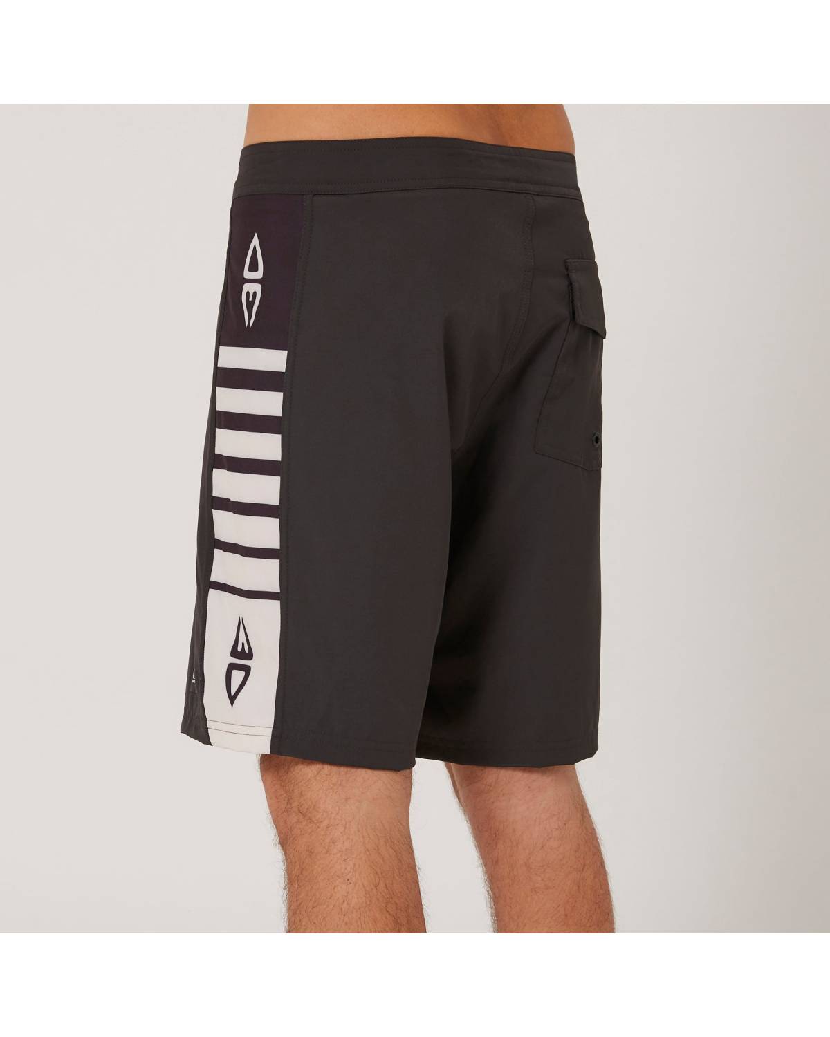Infinite 19" Boardshort