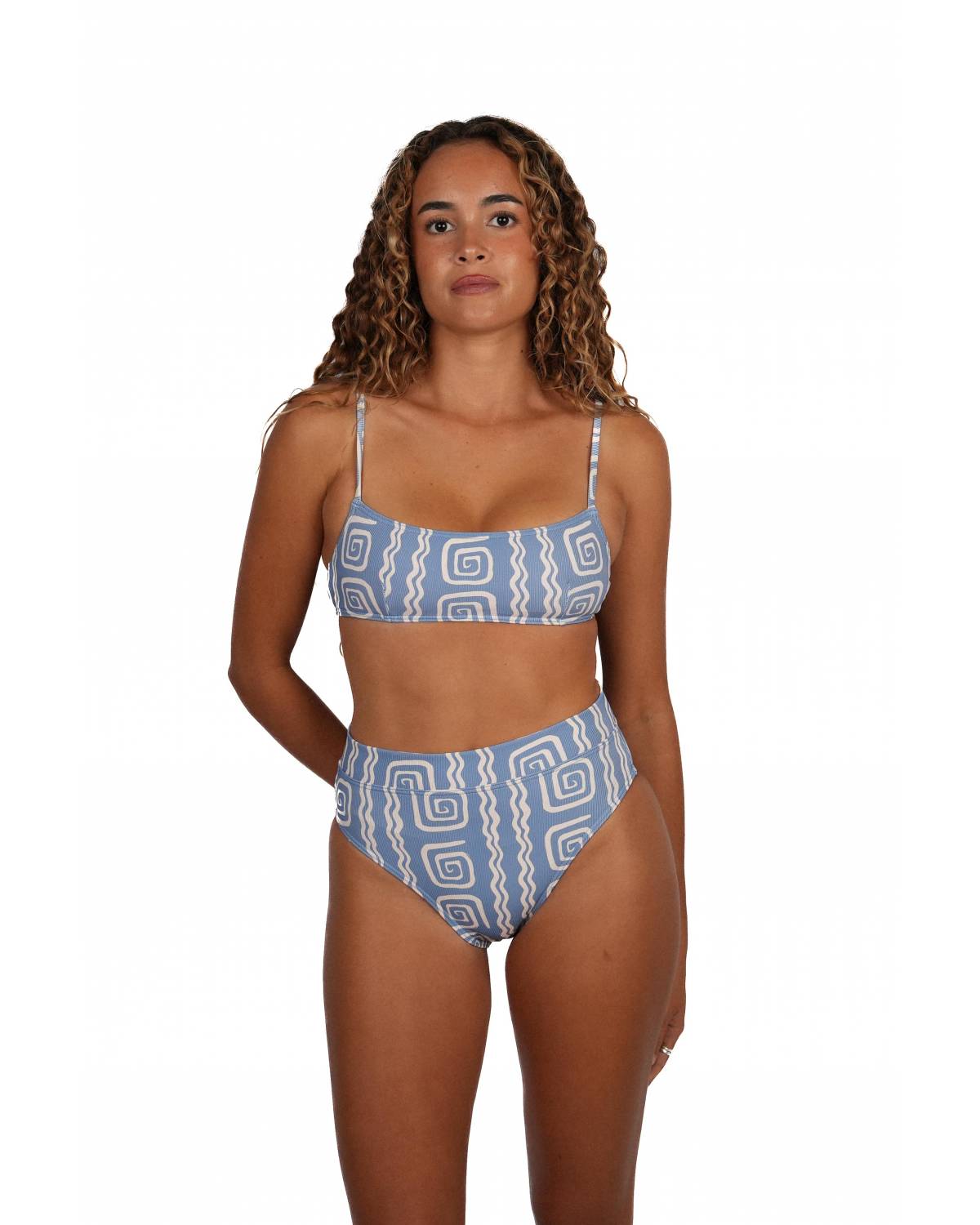Front view Ottie Bottom