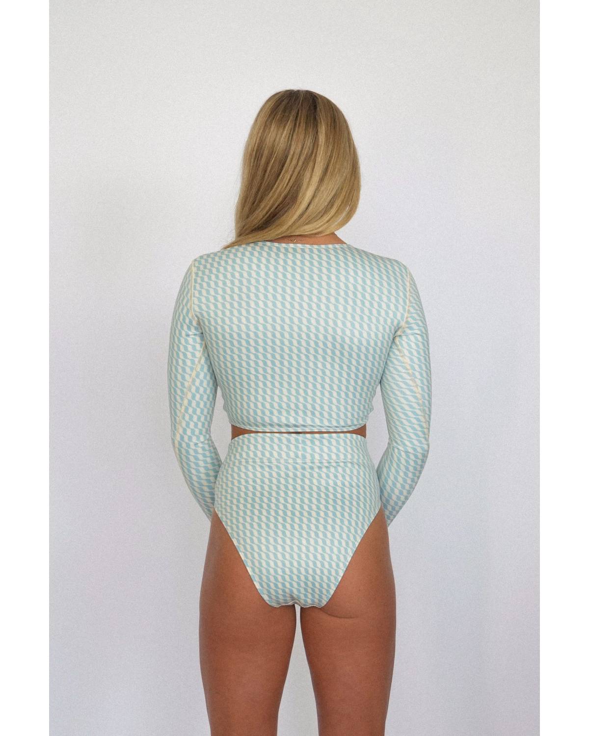 Back view of Bessie Bottom