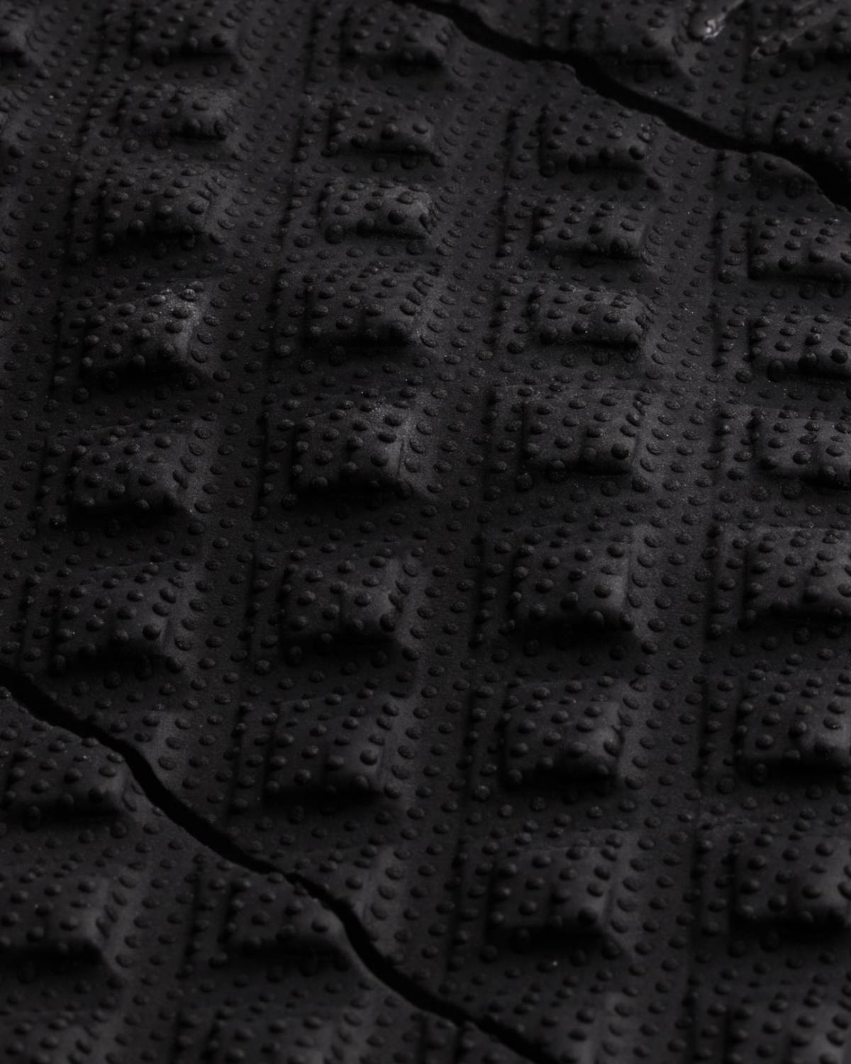 Close-up of traction pattern