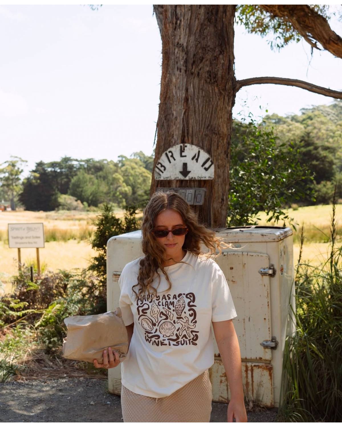 Clam Tee outdoor lifestyle