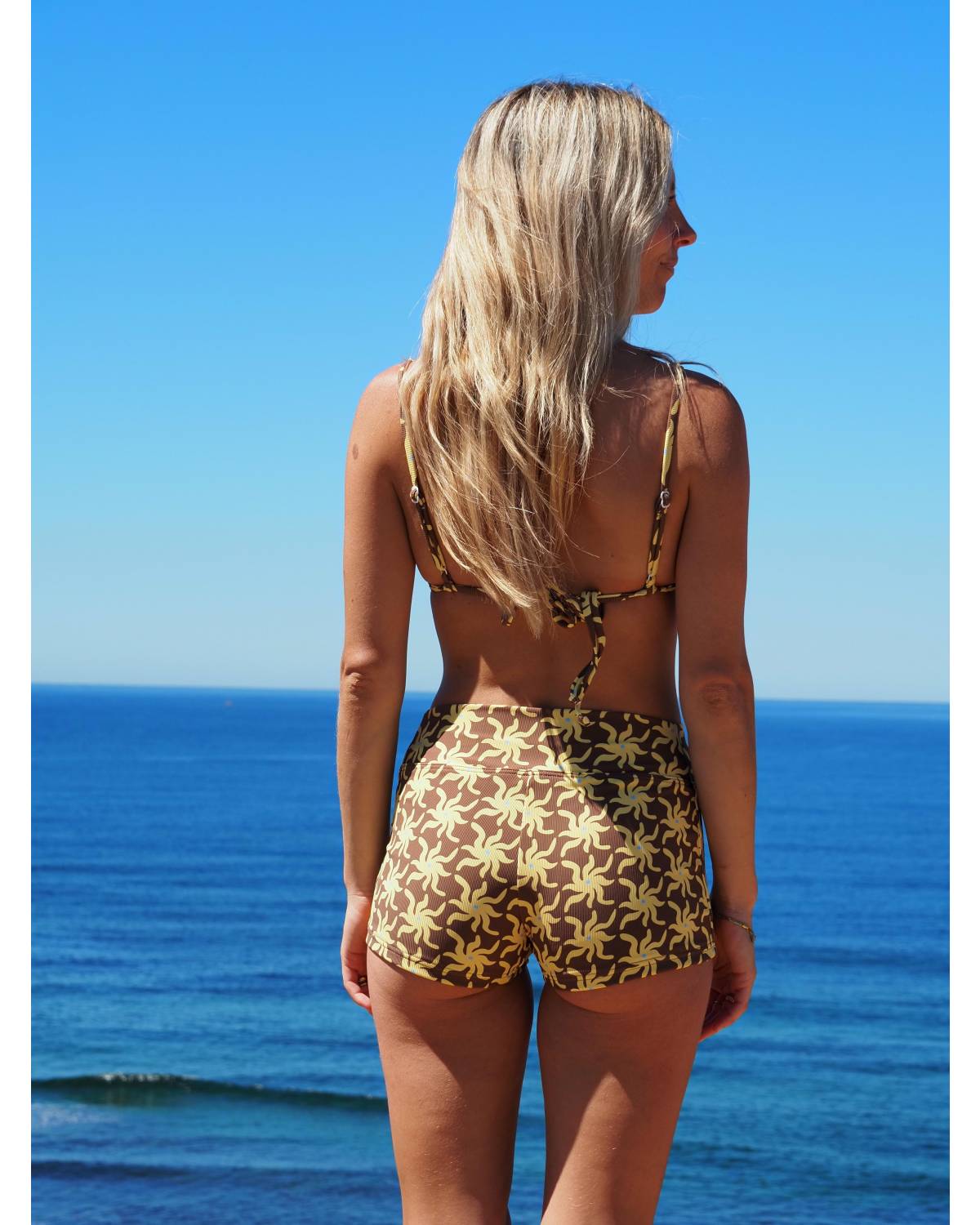 Winnie Shortie Sol