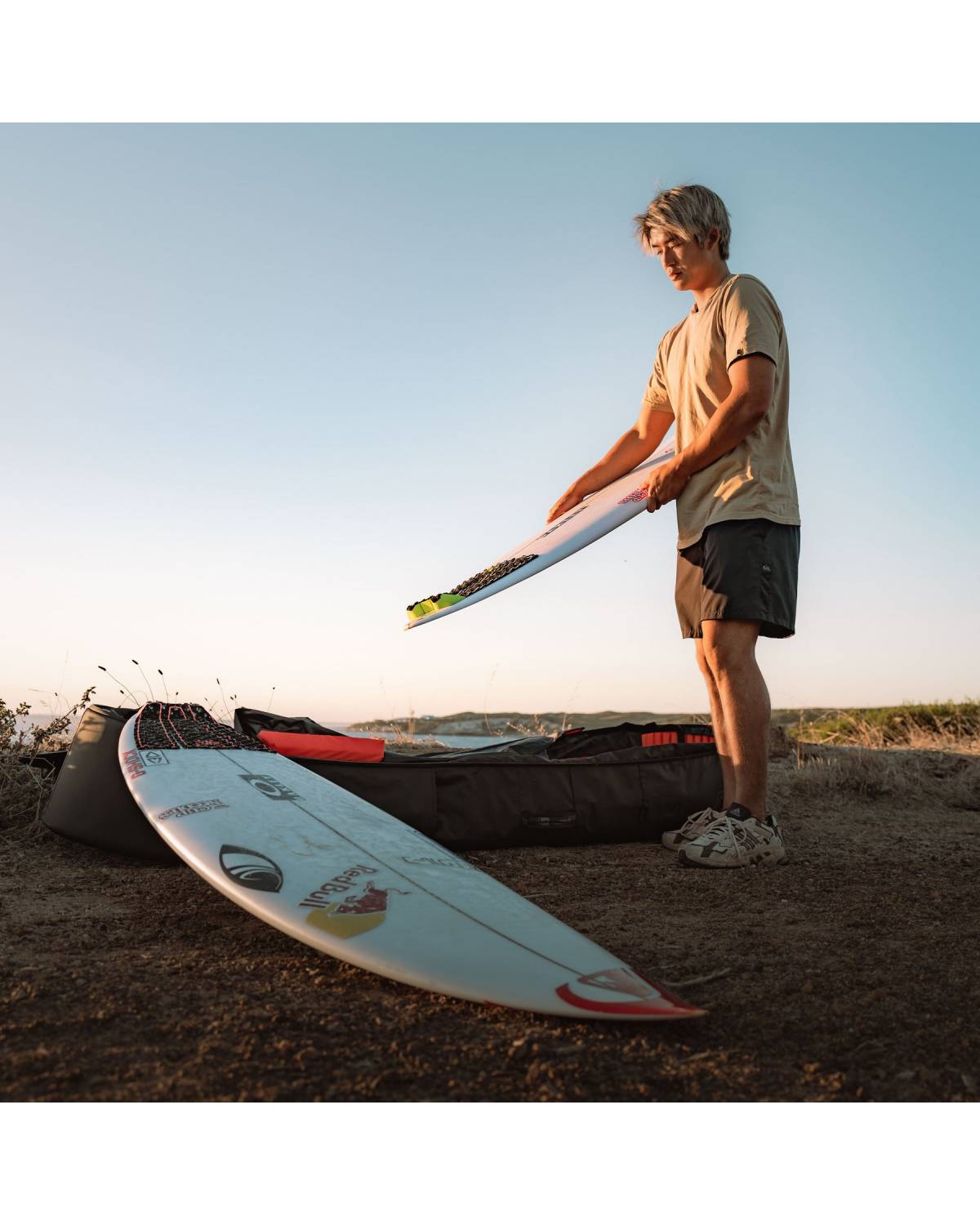 APEX Shortboard Travel Cover Lifestyle