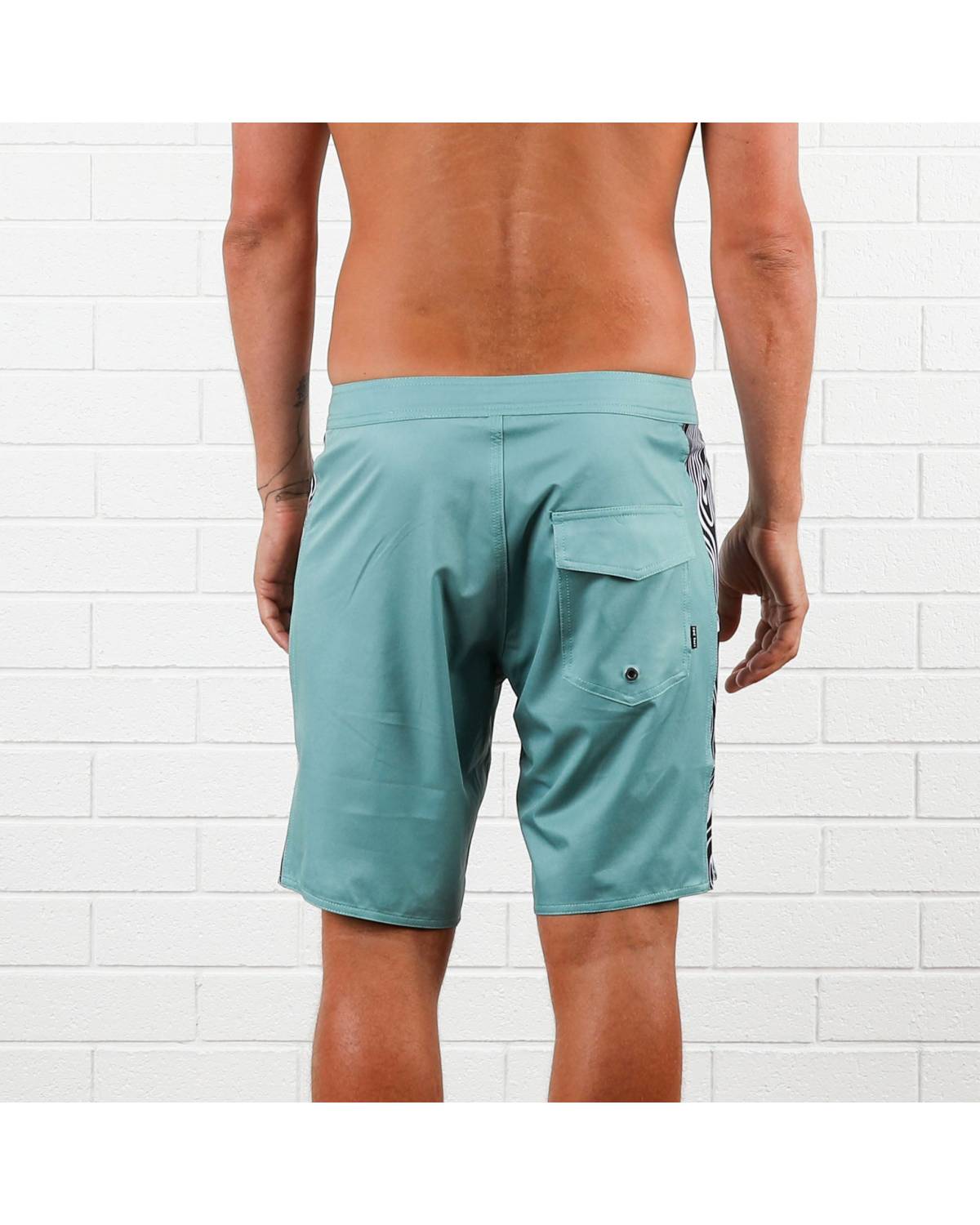Warped Trunk - Jade