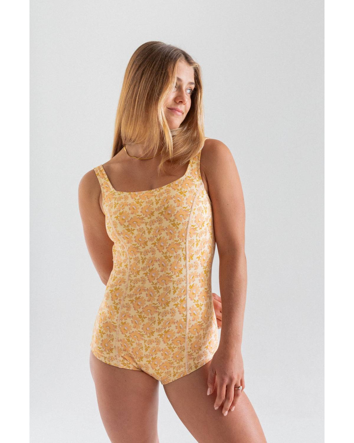 Cindy Marigold Front