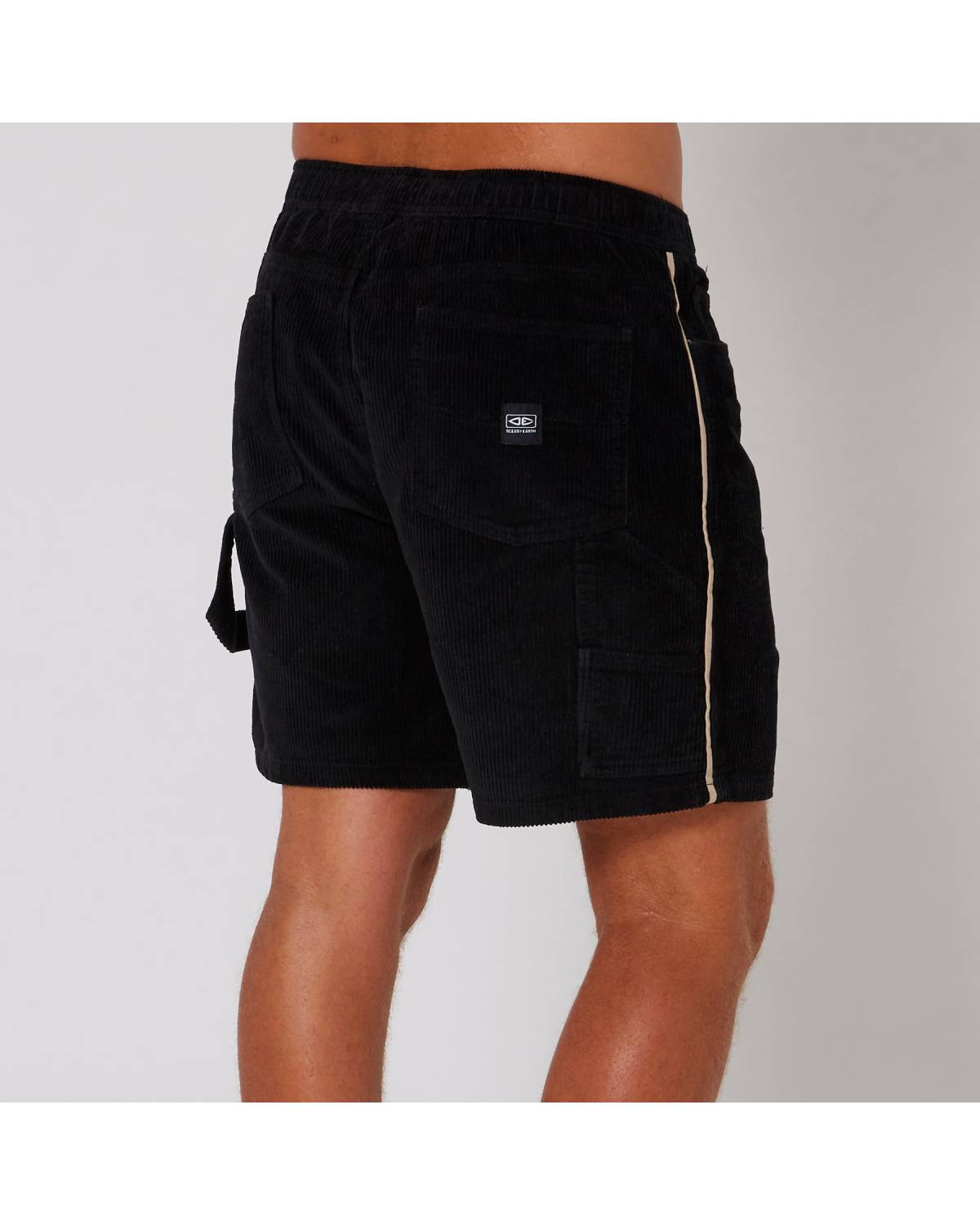 Carpenter 18" Beach Short - Black