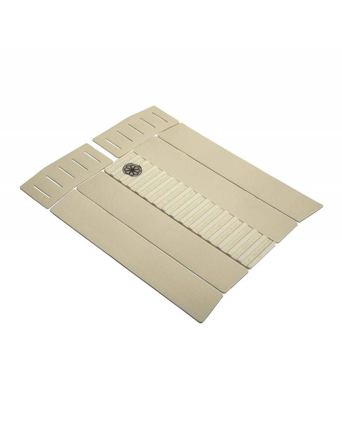 Chippa Wilson Front Deck - Cream