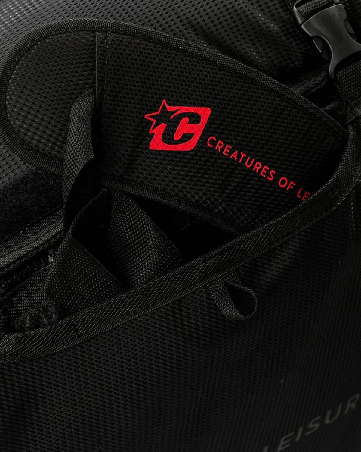 Creatures of Leisure Multi Tour Surfboard Bag close up