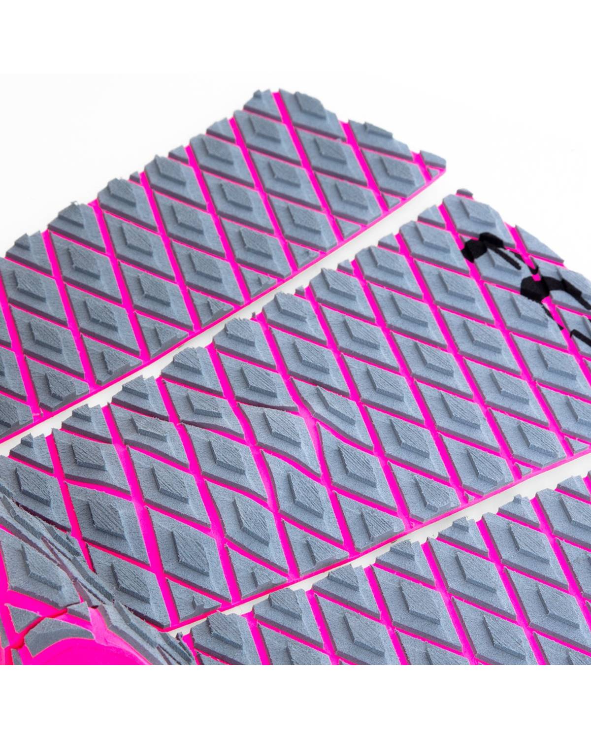  Sally Fitzgibbons Tail Pad