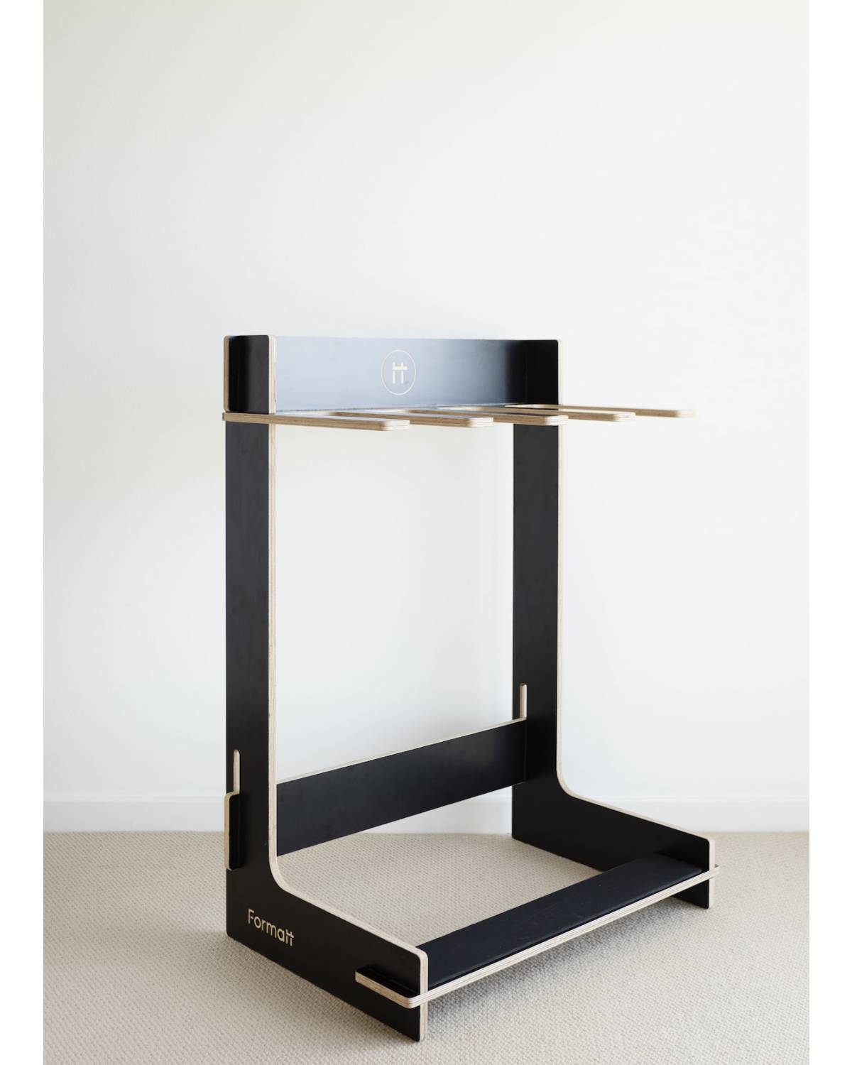 Formatt Q8 Freestanding Surfboard Rack Black 