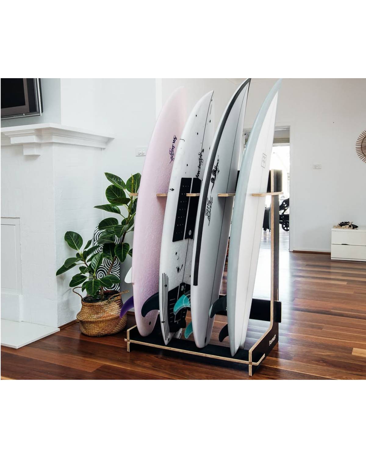 Formatt Q8 Freestanding Surfboard Rack Black with board indoor